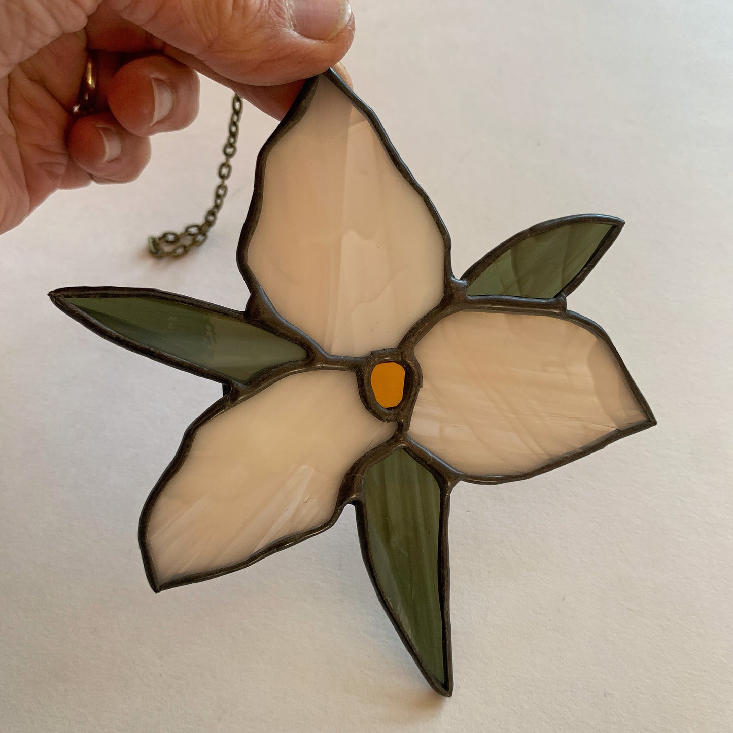 Trillium Wildflower • Soft Pink/Amber