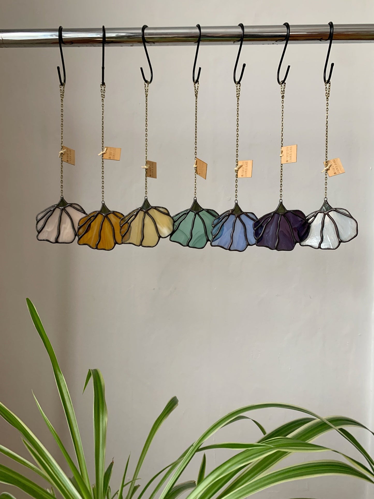 MADE TO ORDER • Simple Flower