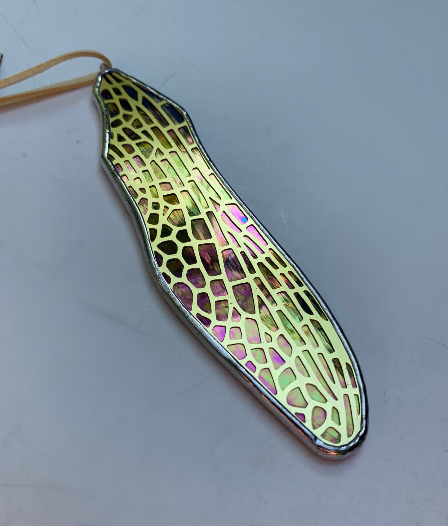Dragonfly Forewing • Iridescent Wispy Lavender