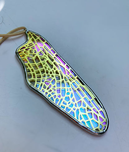 Dragonfly Hindwing • Iridescent Etched Clear