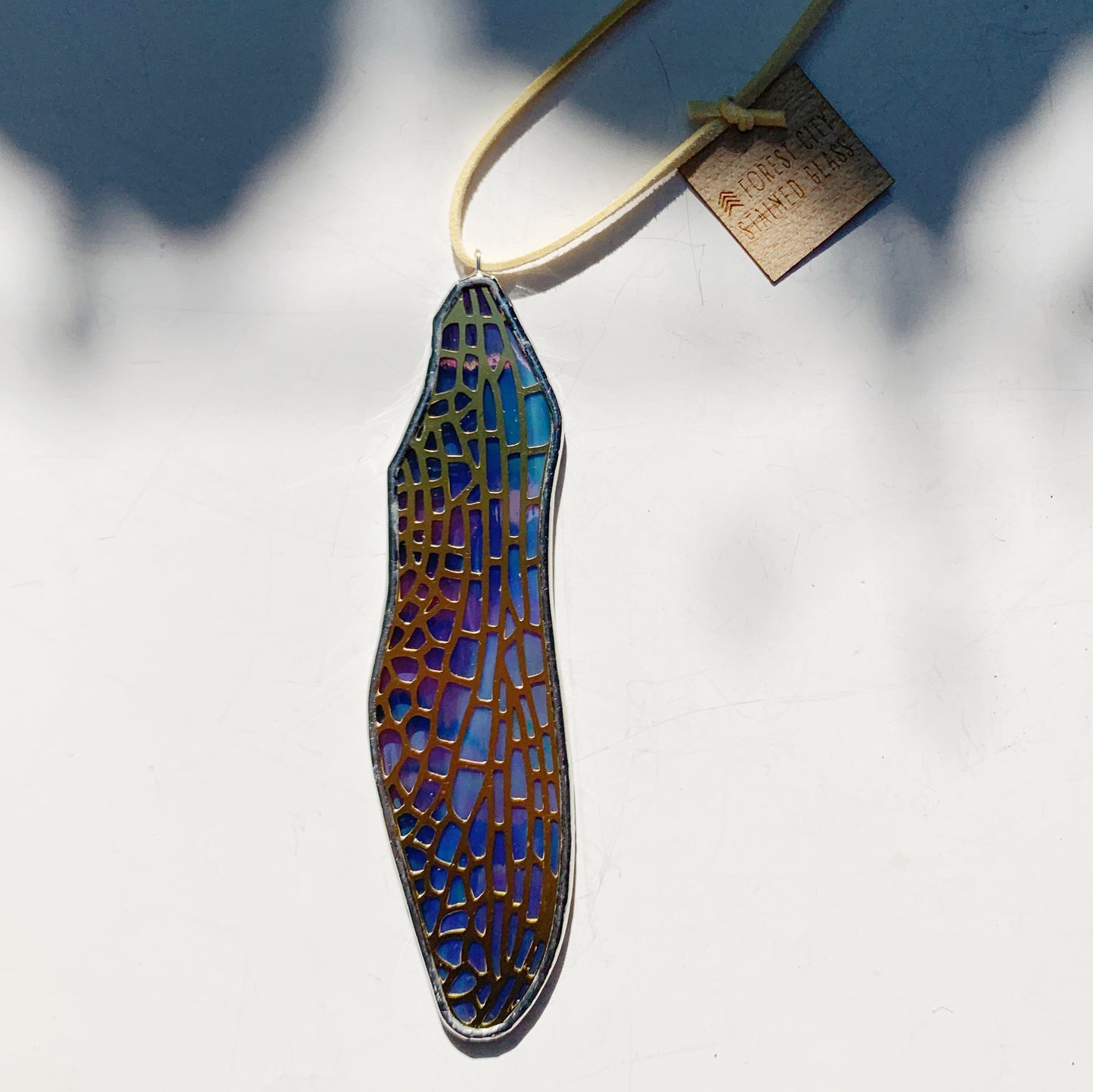 Dragonfly Forewing • Iridescent Wispy Lavender