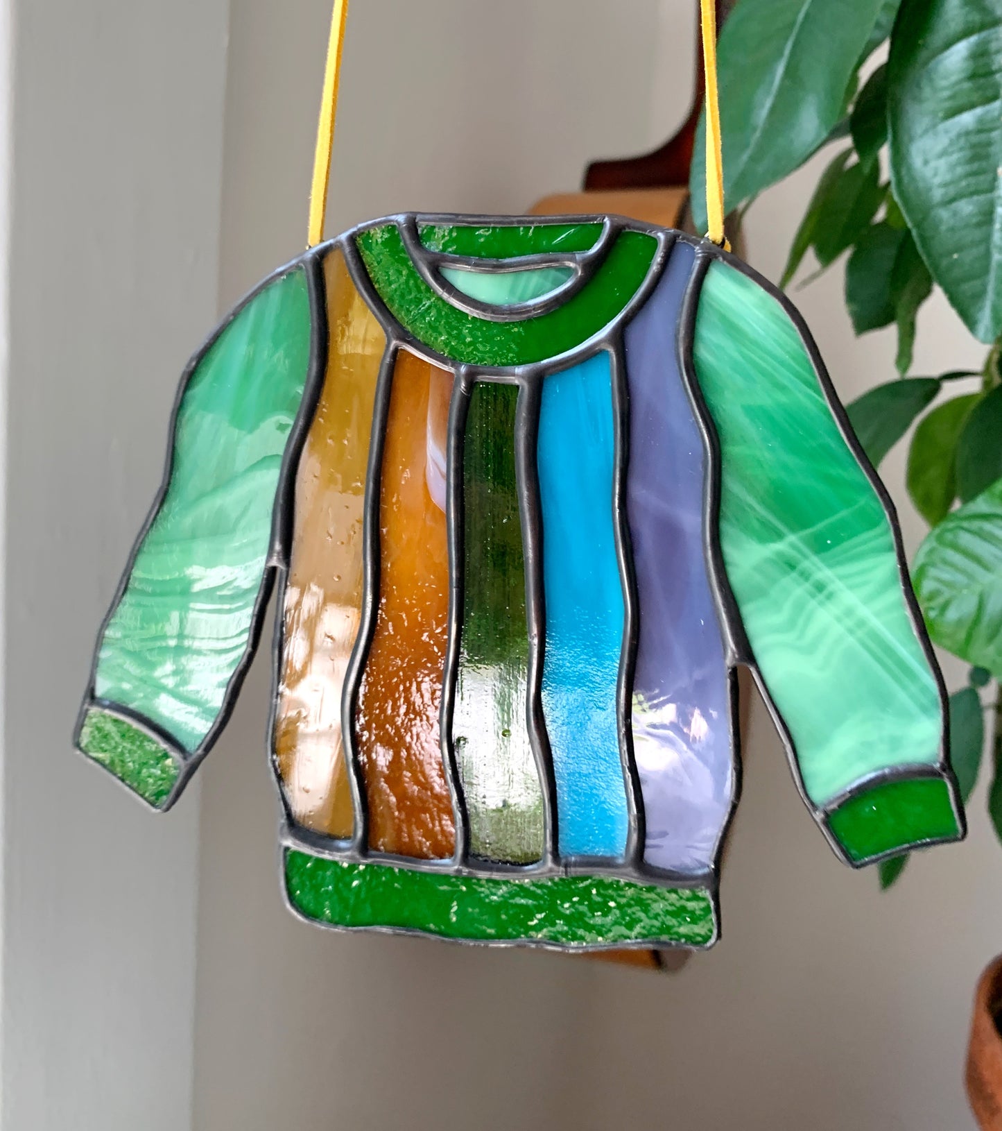 Sweater • Green, Rainbow