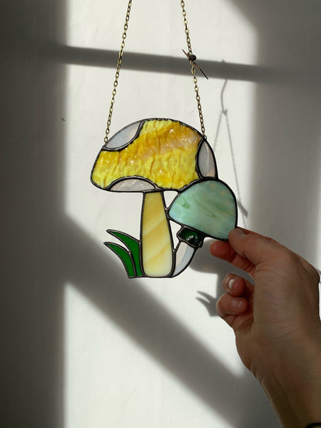 Mushrooms • Textured Yellow + Mottled Mint