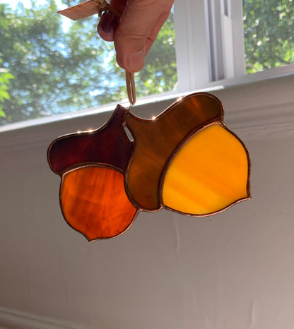 Acorn Duo (5” x 3”)