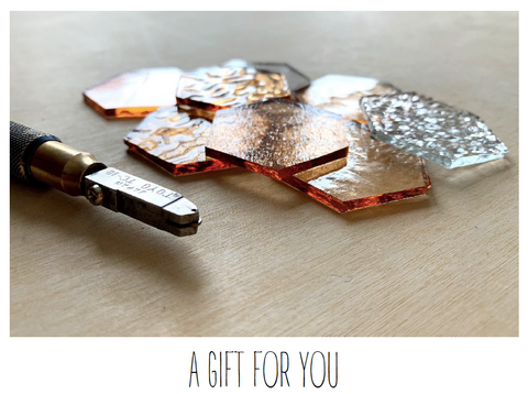 (1) E-GIFT CARD FOR A PRIVATE GLASS WORKSHOP