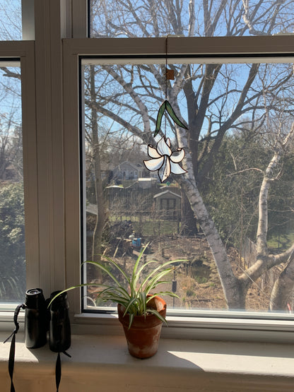 MADE TO ORDER • Lily