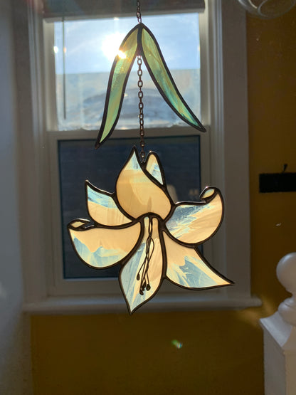 MADE TO ORDER • Lily