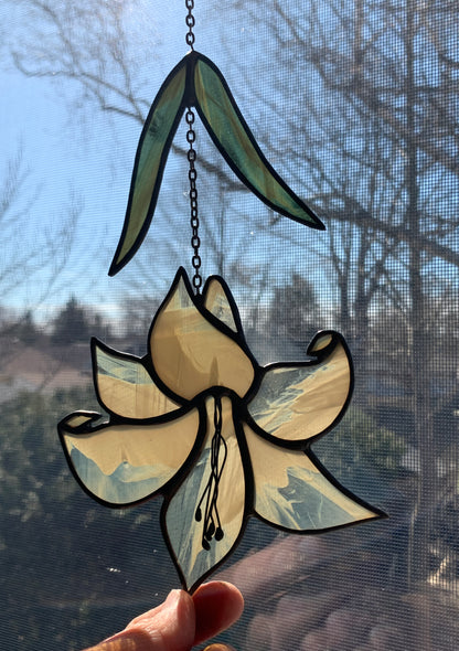 MADE TO ORDER • Lily